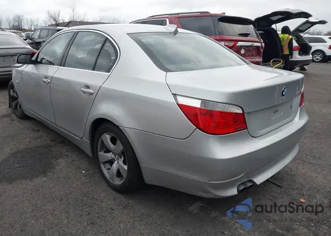 2007 BMW 530I z USA, uszkodzony, nr VIN WBANE73517CM44663